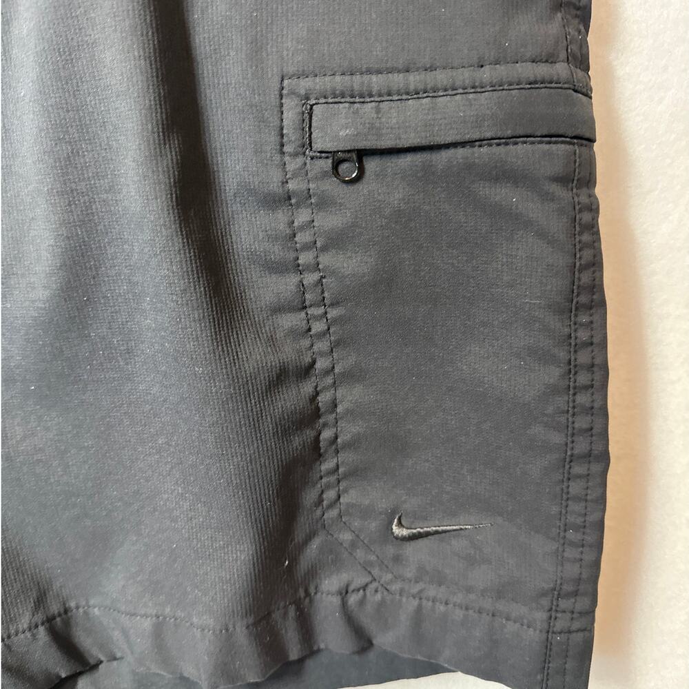 Nike Golf Dri-Fit Cargo Shorts Black Utility Performance 9.5” Inseam Sz 32 - Picture 5 of 11